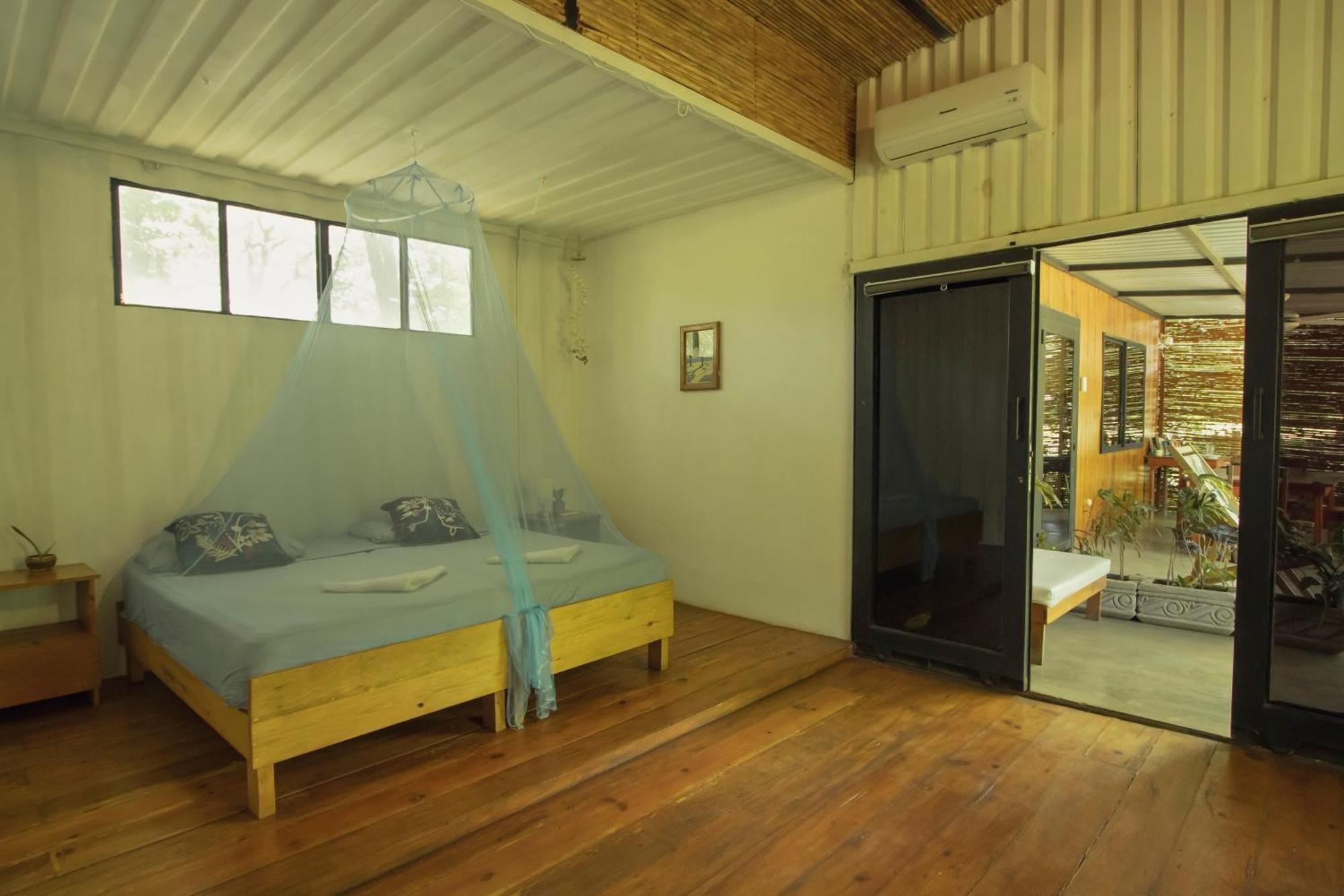 Mola Mola Surf Popoyo Bed & Breakfast Exterior foto
