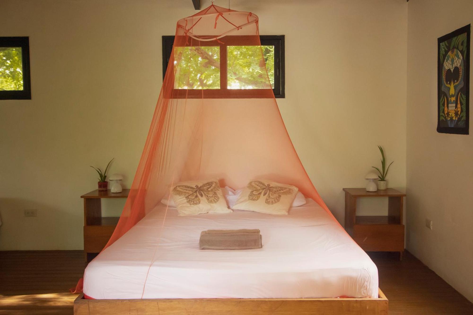 Mola Mola Surf Popoyo Bed & Breakfast Exterior foto