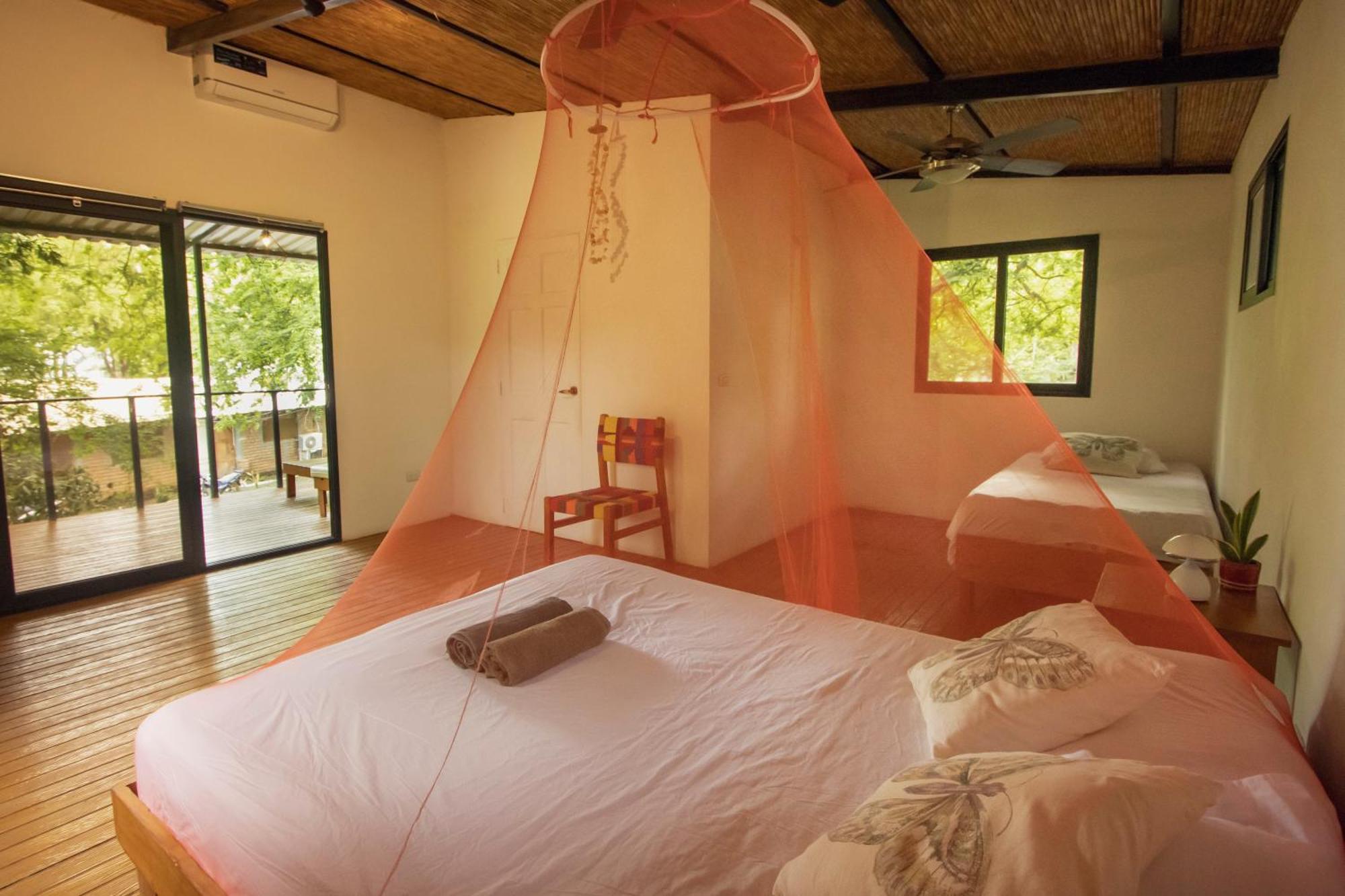 Mola Mola Surf Popoyo Bed & Breakfast Exterior foto